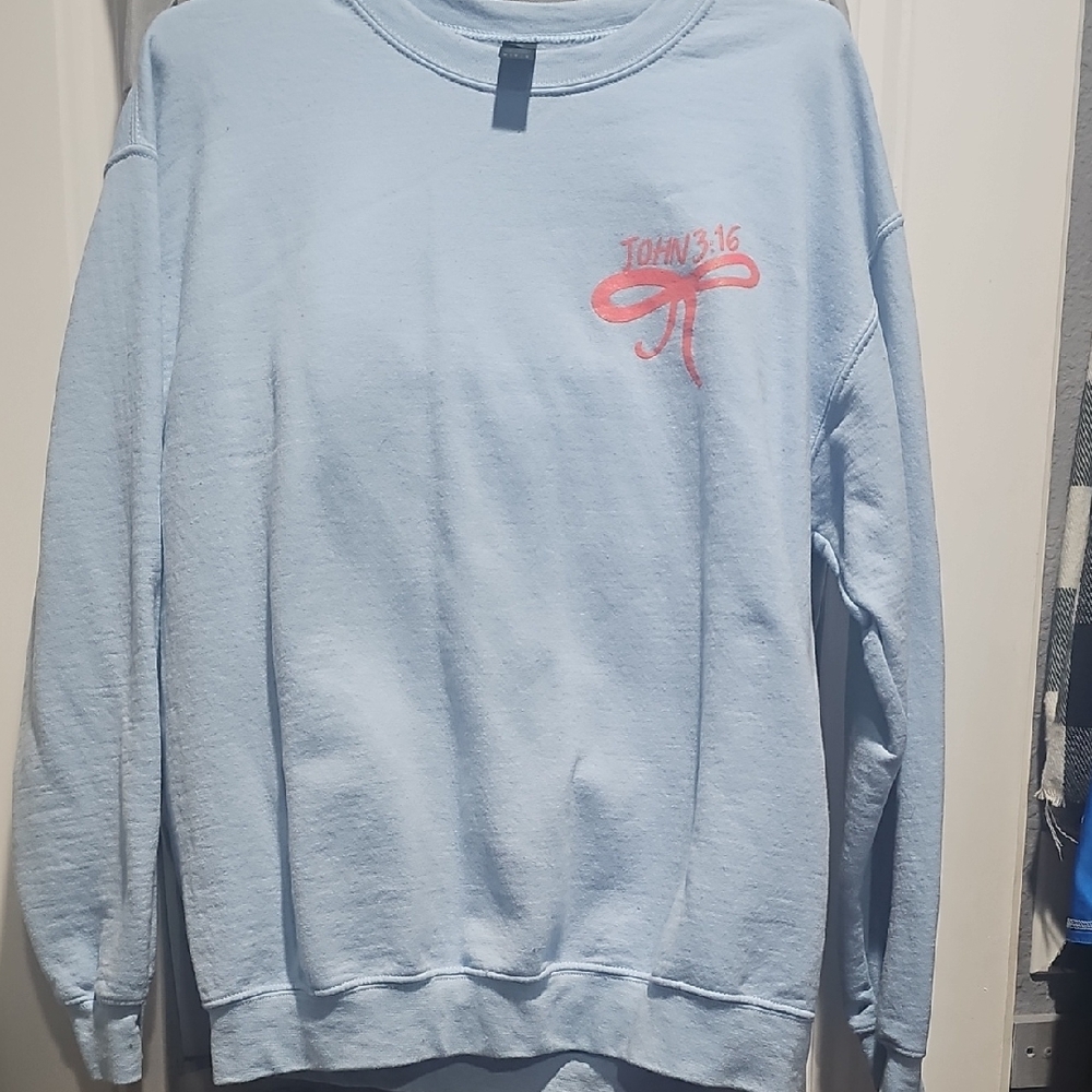 Gildan Light‎ Blue Heavy Blend Sweatshirt